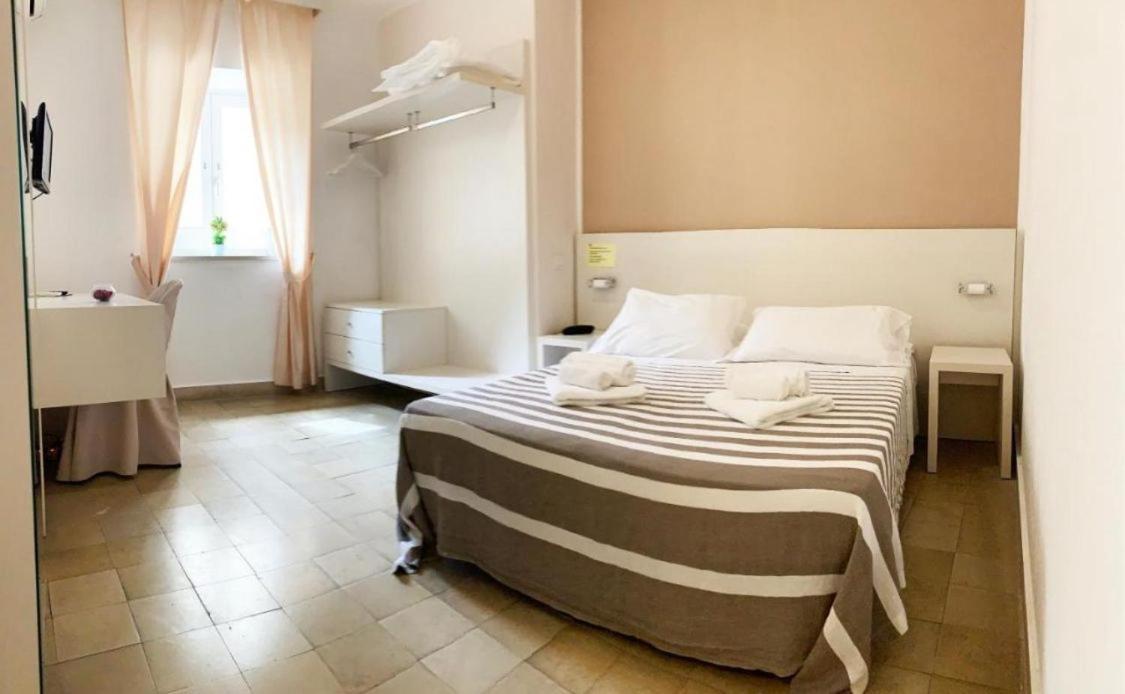 Nuova Mastrarua Rooms Сиракуза Екстериор снимка